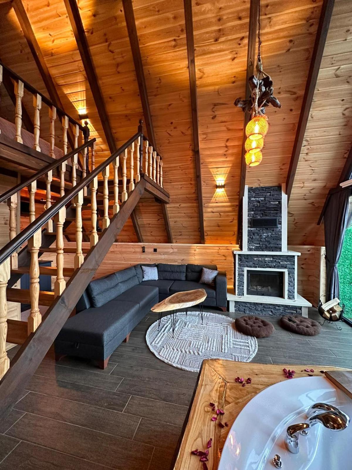 Eloi Suit Bungalov Ardesen Bagian luar foto
